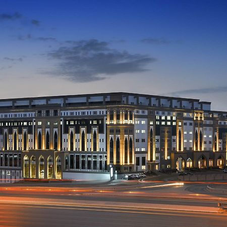 Fraser Suites Maszkat Kültér fotó The Ritz-Carlton, Bahrain